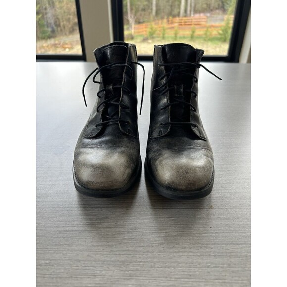 TIMBERLAND Beckwith Lace Up Womens Distressed Chukka Boots 8.5 - Picture 3 of 11